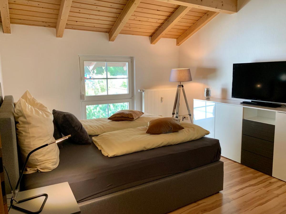 Sonneneck: Cozy Thuringian Forest Retreat With Parking And Netflix Apartment *
