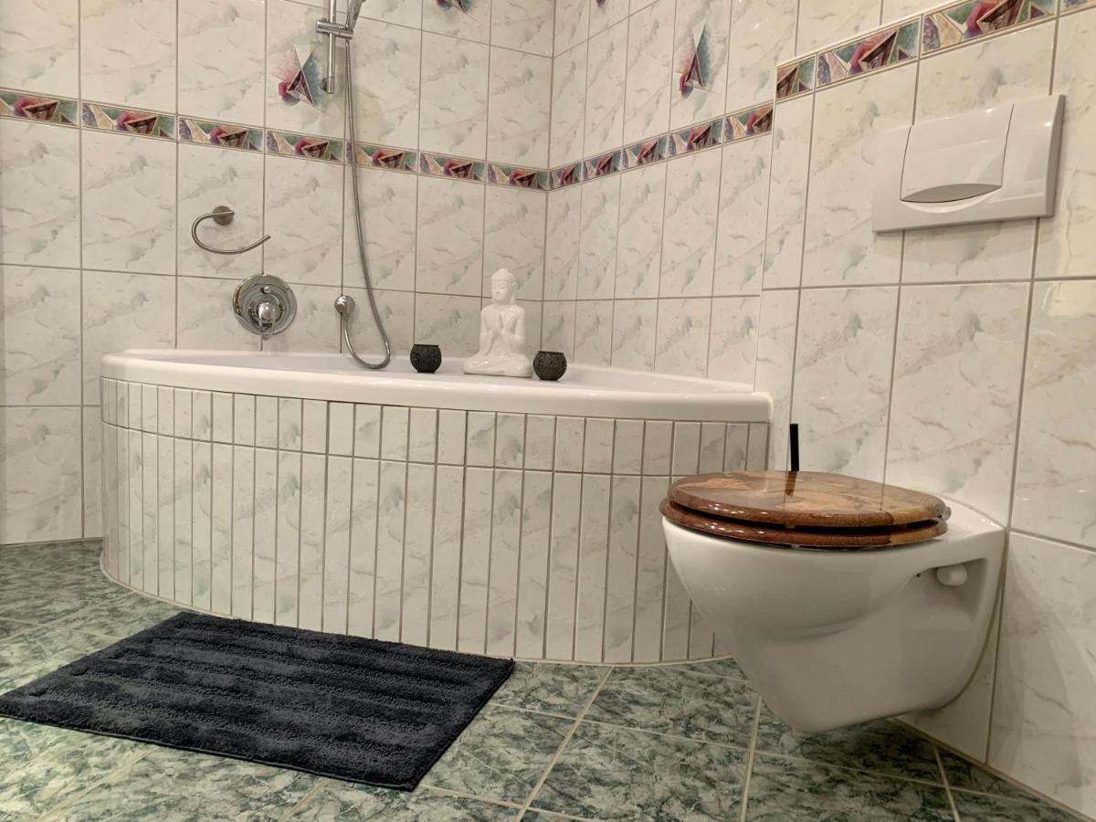 Sonneneck: Cozy Thuringian Forest Retreat With Parking And Netflix Apartment *