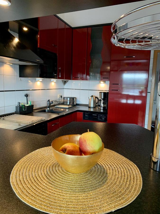 Apartment Sonneneck: Cozy Thuringian Forest Retreat With Parking And Netflix